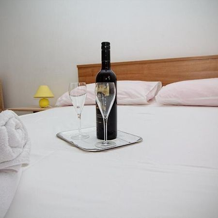 Apartment Zrno Макарска Экстерьер фото